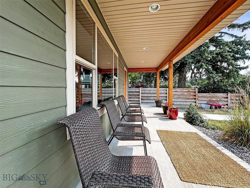 316 S 4th St, Manhattan, MT 59741 Slide 1